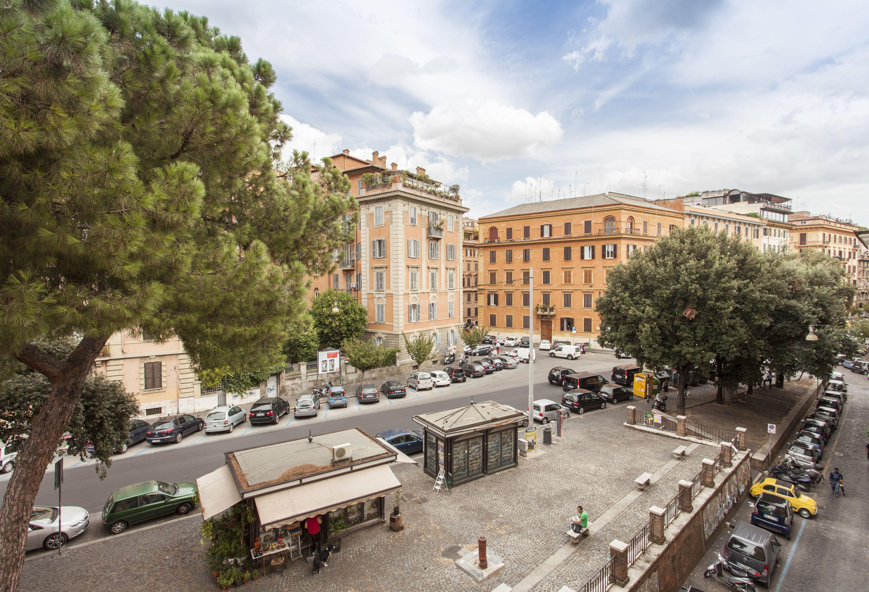 Suite Sarandrea, Rome